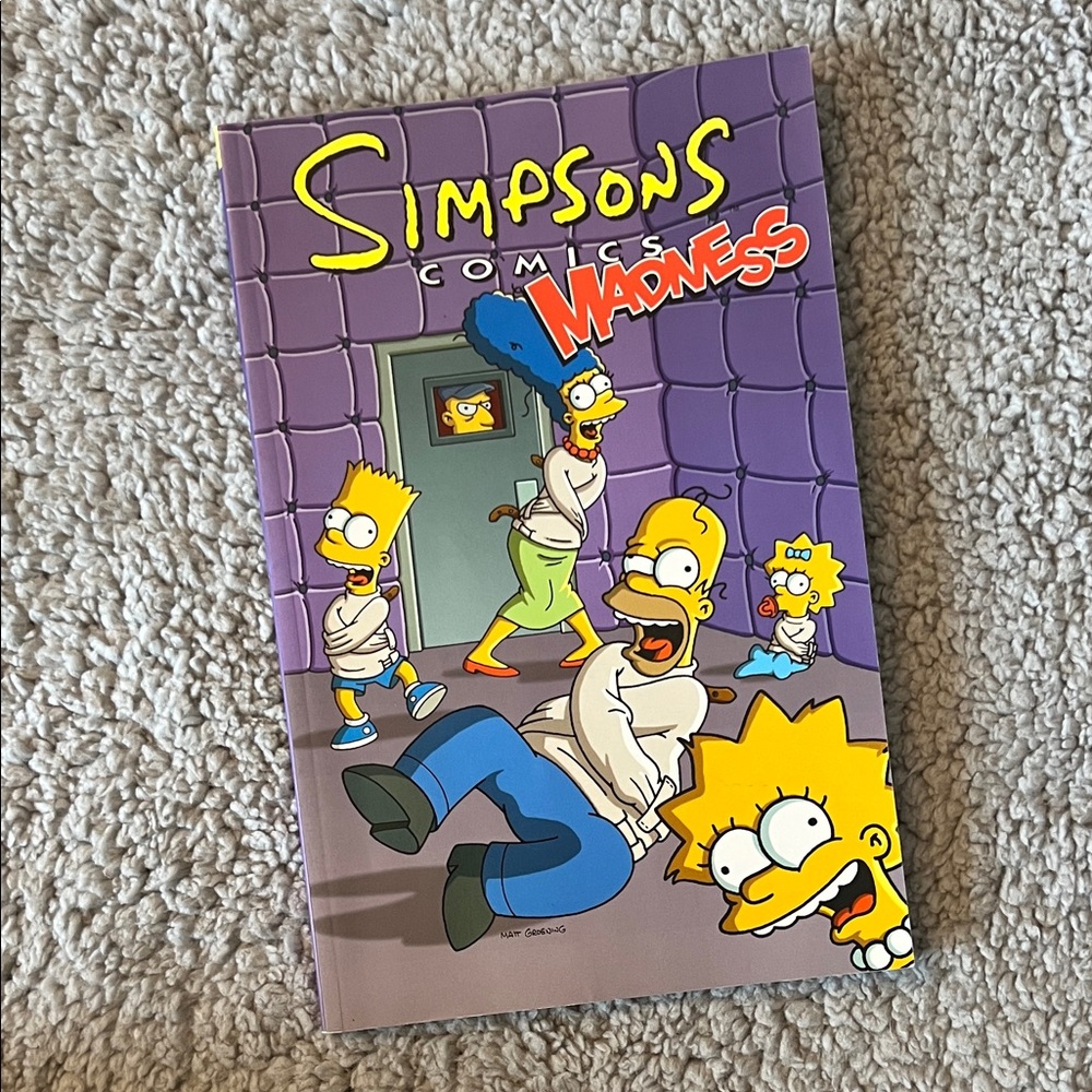 VINTAGE Simpsons Comics Madness comic book 2002 Y2K First Edition Matt Groening